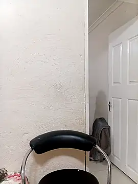 Snapshot of GoldSnowXxX chatting on 11.08.25 GoldSnowXxX online show from 11.08.25