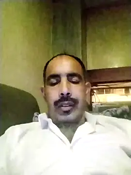 Snapshot of salimbasha chatting on 11.10.25 salimbasha online show from 11.10.25