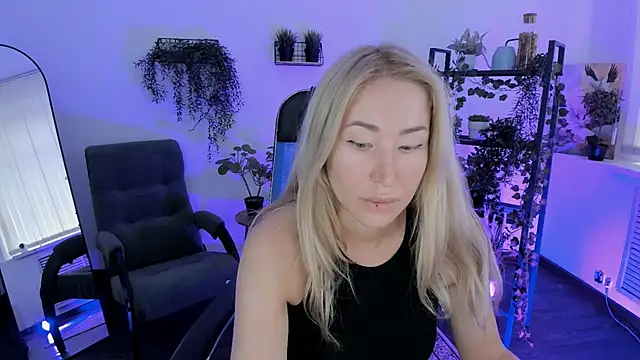 AstraMonroe online show from 04.06.26