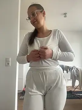 Snapshot of eli5566 chatting on 03.02.26 eli5566 online show from 03.02.26