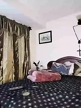 Snapshot of yenami chatting on 09.30.25 yenami online show from 09.30.25