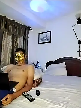 Snapshot of yenami chatting on 10.12.25 yenami online show from 10.12.25