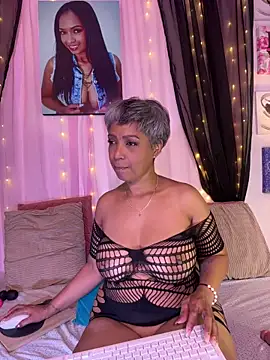 skarlleth 11 online show from 11.20.25