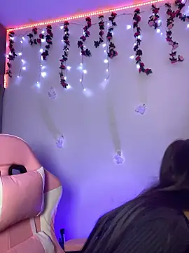 Snapshot of Lia__1 chatting on 01.18.26 Lia 1 online show from 01.18.26