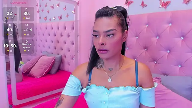 EmmaEbony  online show from 04.17.26