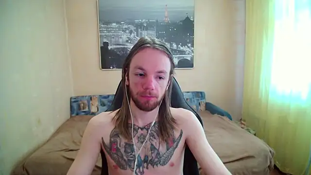 Snapshot of AdamDickens chatting on 05.21.26 AdamDickens online show from 05.21.26