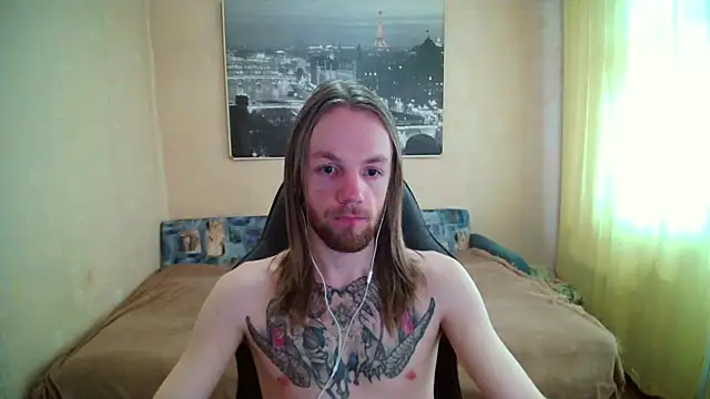 Snapshot of AdamDickens chatting on 05.22.26 AdamDickens online show from 05.22.26