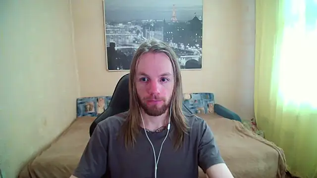 Snapshot of AdamDickens chatting on 05.31.26 AdamDickens online show from 05.31.26