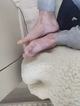 peepformance online show from 12.23.25