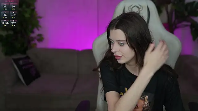 Regina Sweet054 online show from 10.30.25