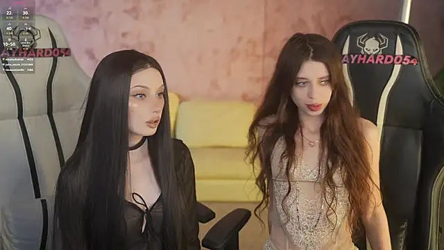 Snapshot of Regina_Sweet054 chatting on 03.26.26 Regina Sweet054 online show from 03.26.26