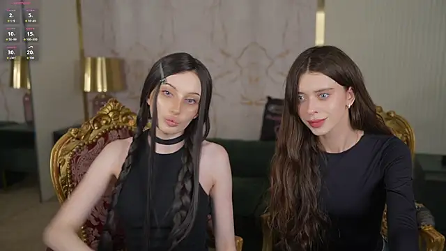 Snapshot of Regina_Sweet054 chatting on 04.03.26 Regina Sweet054 online show from 04.03.26