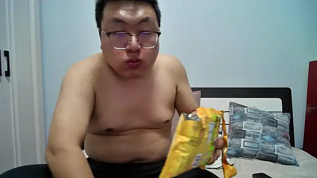 Snapshot of peijiangzhao chatting on 12.14.25 peijiangzhao online show from 12.14.25