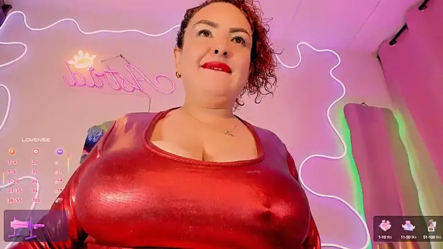 Snapshot of ASTRIDCHAT chatting on 03.23.25 ASTRIDCHAT online show from 03.23.25