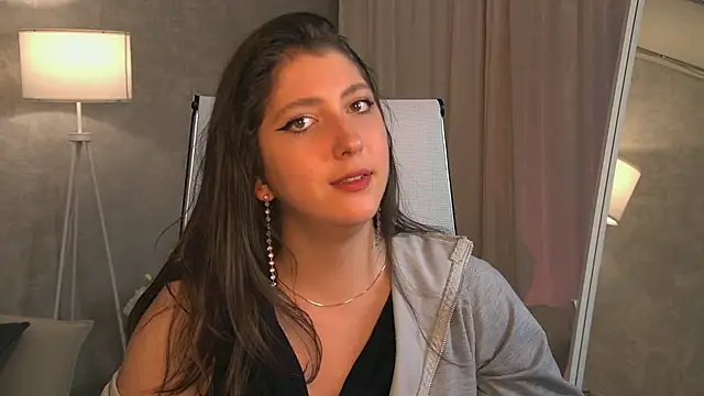 Mary Miiller online show from 09.21.25