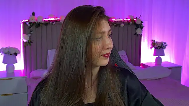 Mary Miiller online show from 01.06.26