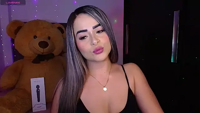 Alix Barke online show from 12.23.25