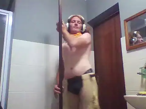 Snapshot of untamedredsnake chatting on 03.03.26 untamedredsnake online show from 03.03.26