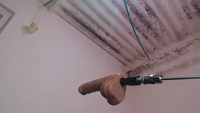 Snapshot of Monserrat_Sweet chatting on 02.14.26 Monserrat Sweet online show from 02.14.26