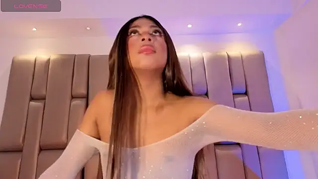 Sol Vanegas online show from 11.19.25