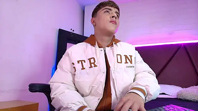 Lucass love online show from 02.11.26