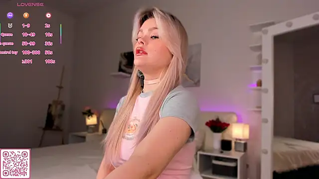 ShyEmma  online show from 04.23.26