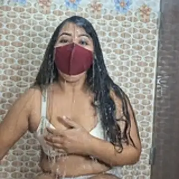 Snapshot of Bristy- chatting on 11.23.25 Bristy- online show from 11.23.25