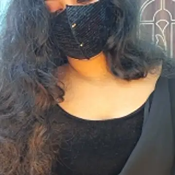 Snapshot of Bristy- chatting on 11.28.25 Bristy- online show from 11.28.25