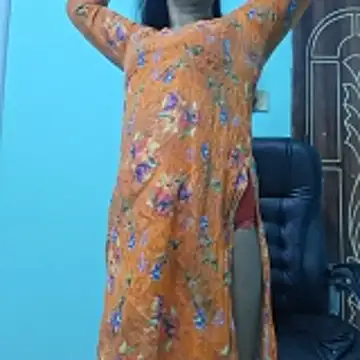 Snapshot of Bristy- chatting on 11.29.25 Bristy- online show from 11.29.25