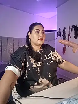 AndreaKinky online show from 09.30.25