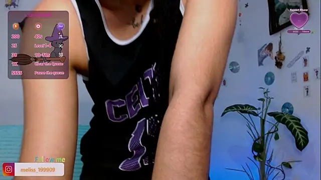 Nocturnawitch online show from 04.24.26