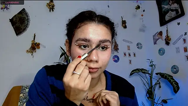 Nocturnawitch online show from 04.26.26