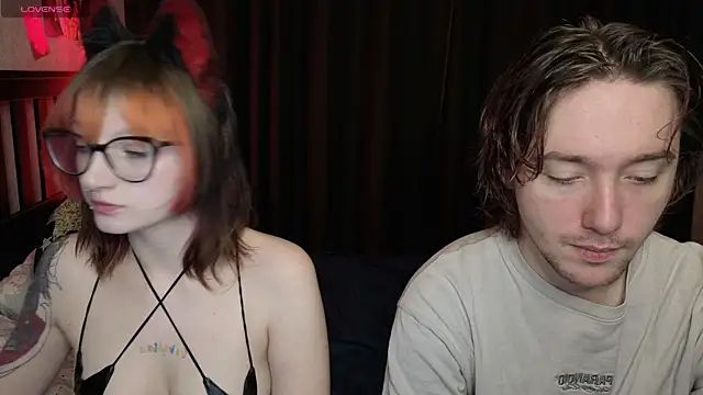 Snapshot of ellen_and_danny chatting on 09.14.25 ellen and danny online show from 09.14.25