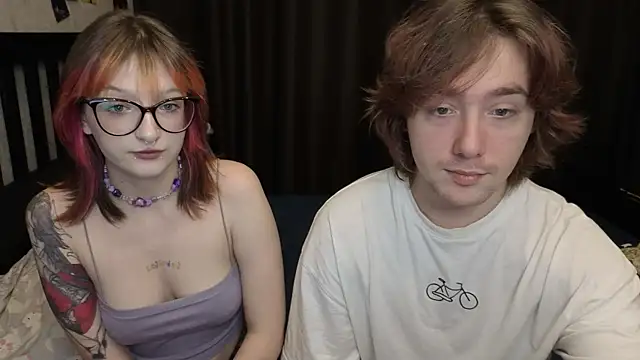 Snapshot of ellen_and_danny chatting on 09.22.25 ellen and danny online show from 09.22.25