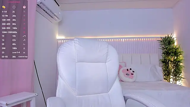 Snapshot of Alissa_piee chatting on 03.19.26 Alissa piee online show from 03.19.26