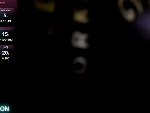 Snapshot of leahot29 chatting on 09.27.25 leahot29 online show from 09.27.25