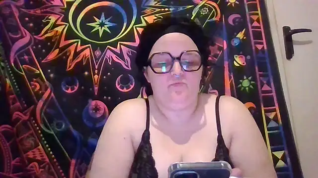 moulette7 online show from 04.23.26