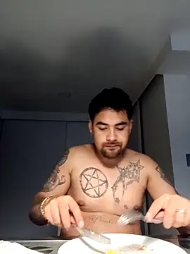 Snapshot of Maximo_cum27 chatting on 03.22.26 Maximo cum27 online show from 03.22.26