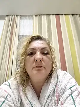 clarabbw47 online show from 04.25.26