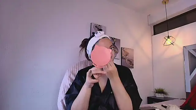 Rossi ss1 online show from 04.19.26