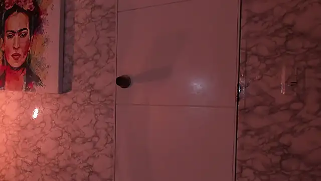 SASHA BROWNIE   online show from 11.08.25