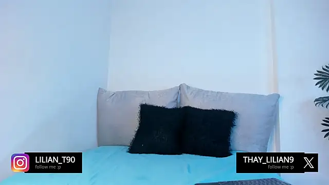 Lilygomezz online show from 11.06.25