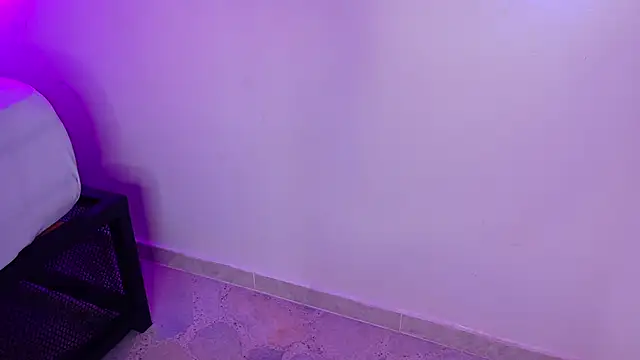 Taylorsmitth  online show from 01.08.26