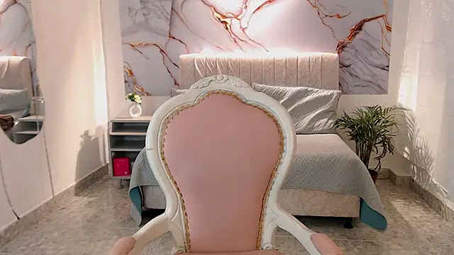 Snapshot of _Tiffany1 chatting on 11.03.25 Tiffany1 online show from 11.03.25