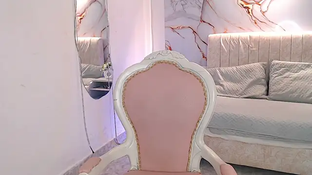 Snapshot of _Tiffany1 chatting on 11.08.25 Tiffany1 online show from 11.08.25