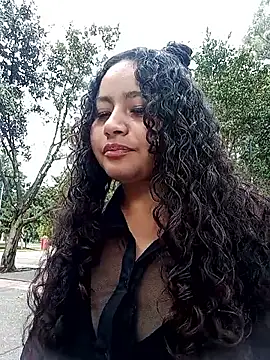 Yaya watson online show from 10.08.25