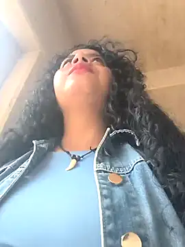 Yaya watson online show from 04.08.26