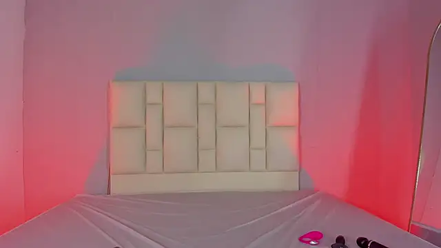 Zafiro  Brown online show from 01.10.26