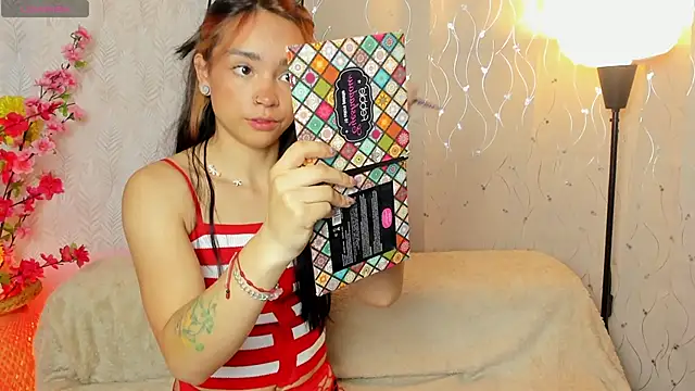 Dafne Mel online show from 04.15.26