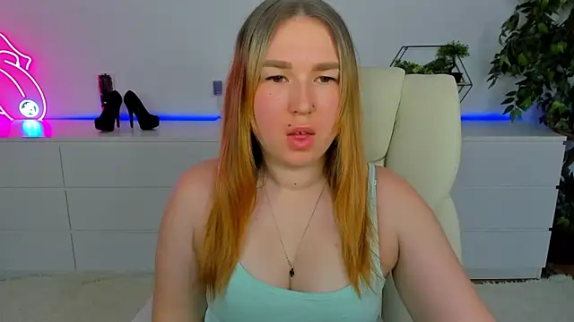 Snapshot of Sofii_darling chatting on 03.06.26 Sofii darling online show from 03.06.26